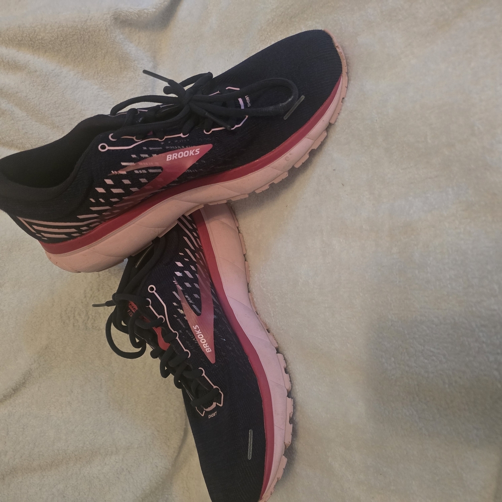 Brooks Ghost 13 Women's Navy and Pink Running Shoes